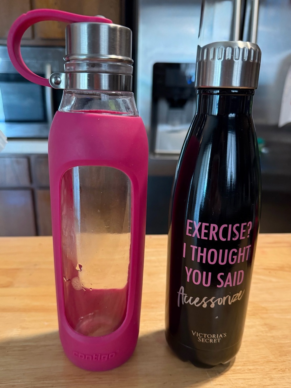 Victoria's Secret Black Bottle with Pink Quote Text and glass pink Contigo 16oz